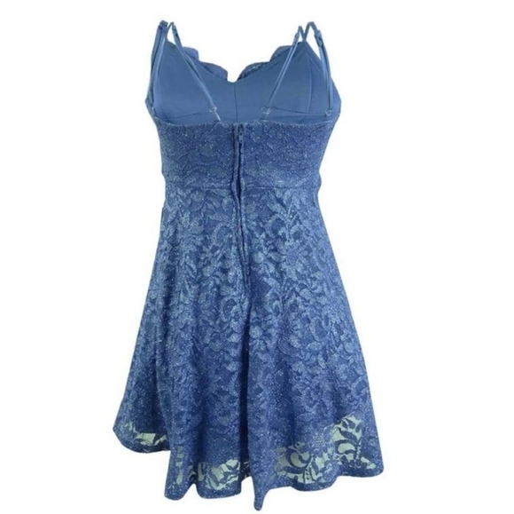 Teeze Me Denim Blue Lace Short Formal size 5/6 - Picture 5 of 16